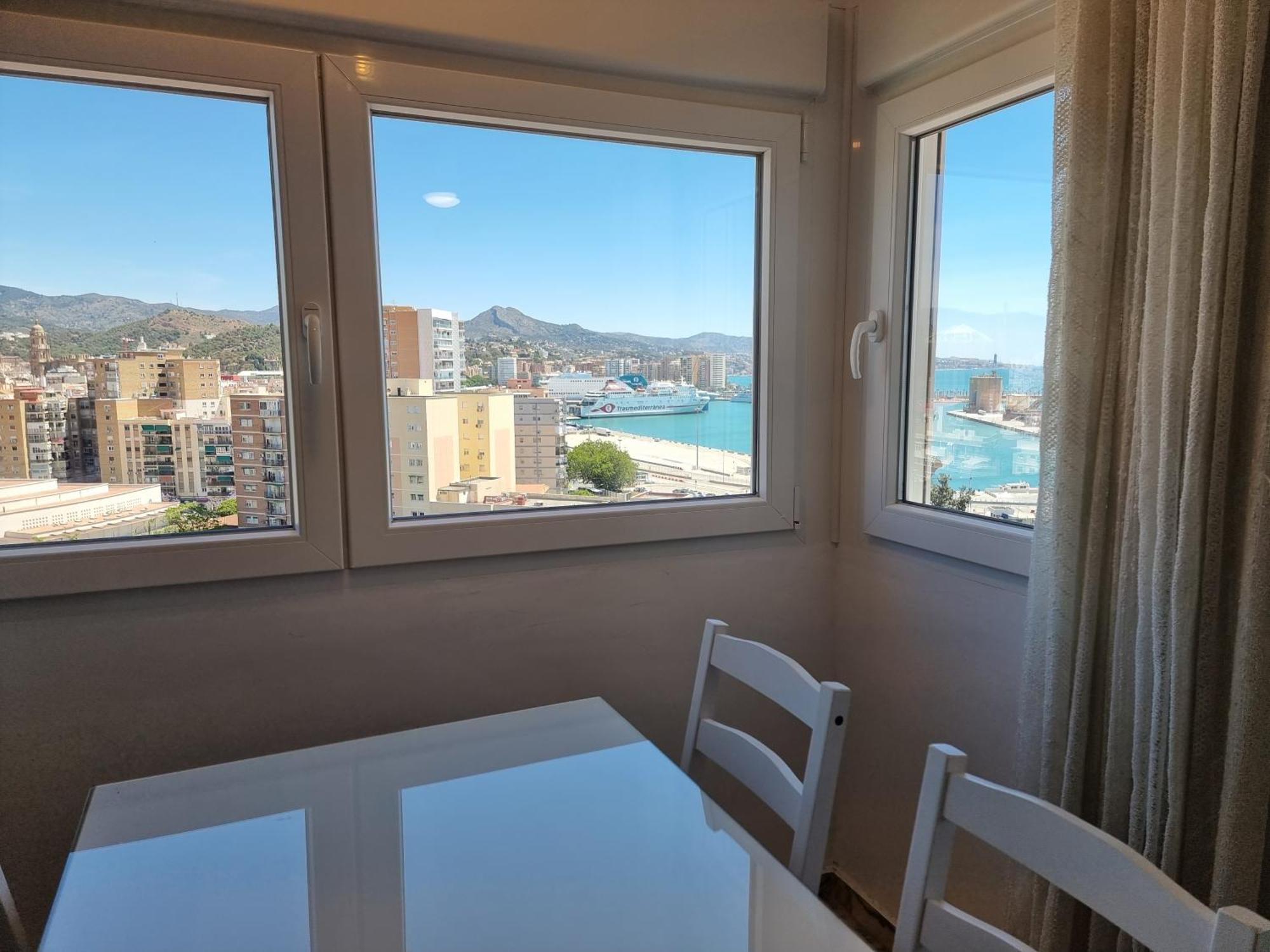 Vistamalaga Apartment Bagian luar foto